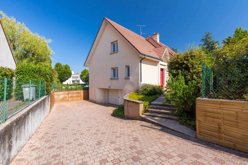 Vente Villa Fontaine les Dijon maison d'architecte de 200 m2 avec grand sous-sol Fontaine les dijon