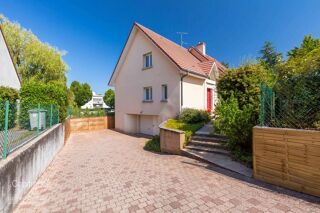  Villa à vendre 6 pièces 200 m²