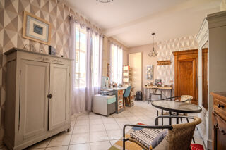 Vente Maison Maison de ville de caractère à vendre 5 pièces SAUMUR (49) - Pierre de tuffeaux- 160m²- 3 chambres - Centre ville au calme Saumur