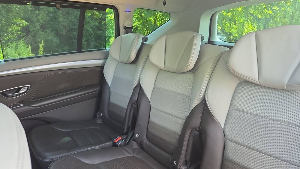 Espace V 1.6 dCi 160 EDC6 Initiale Paris 2017 occasion 54890 Bayonville Sur Mad