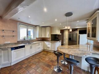  Maison à vendre 7 pièces 205 m²
