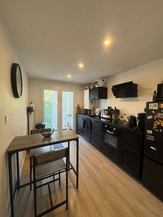  Appartement à louer 3 pièces 63 m²