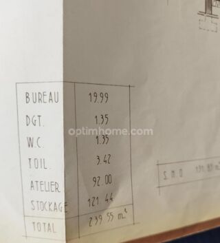  Maison à vendre 3 pièces 239 m²