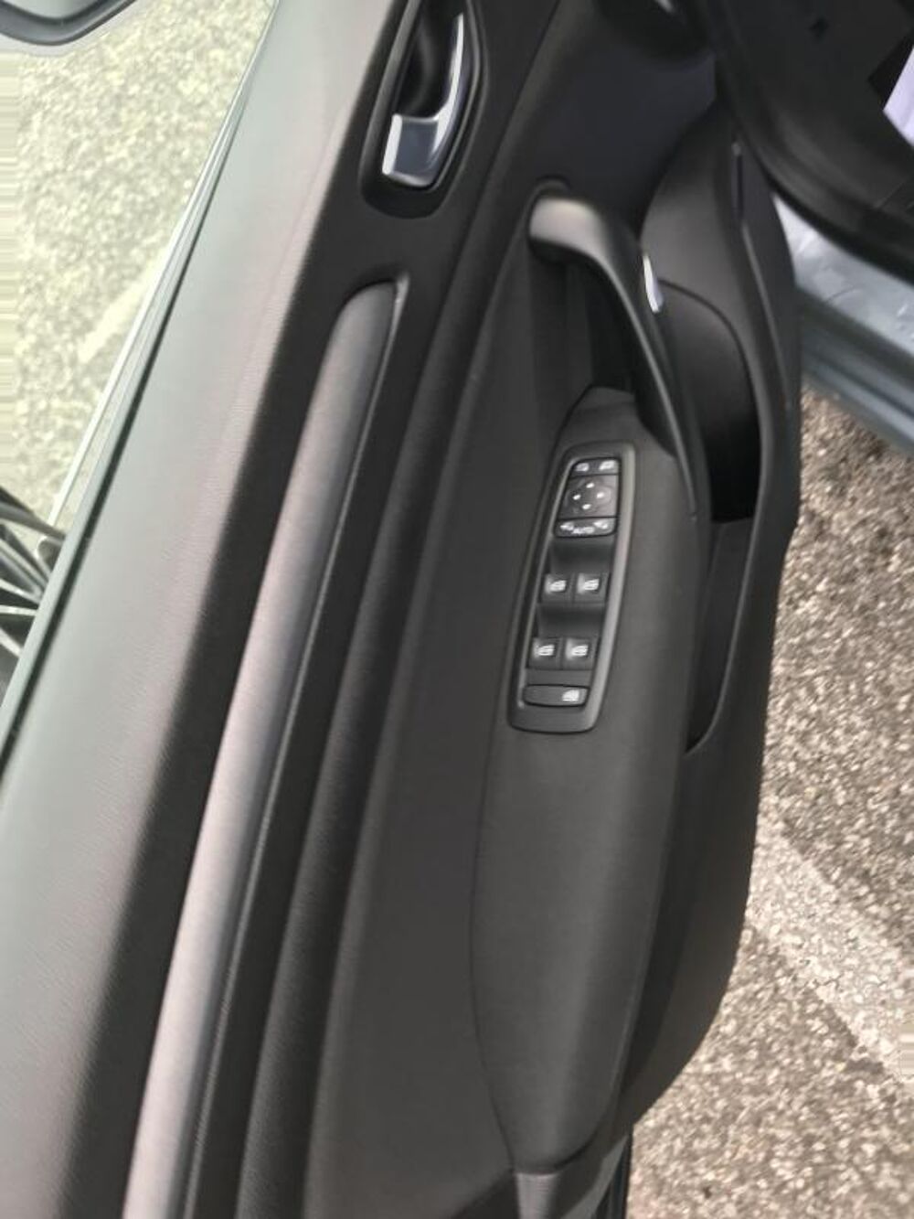 M&eacute;gane PLUG IN 160 BUSINESS 2020 occasion 38160 Chatte