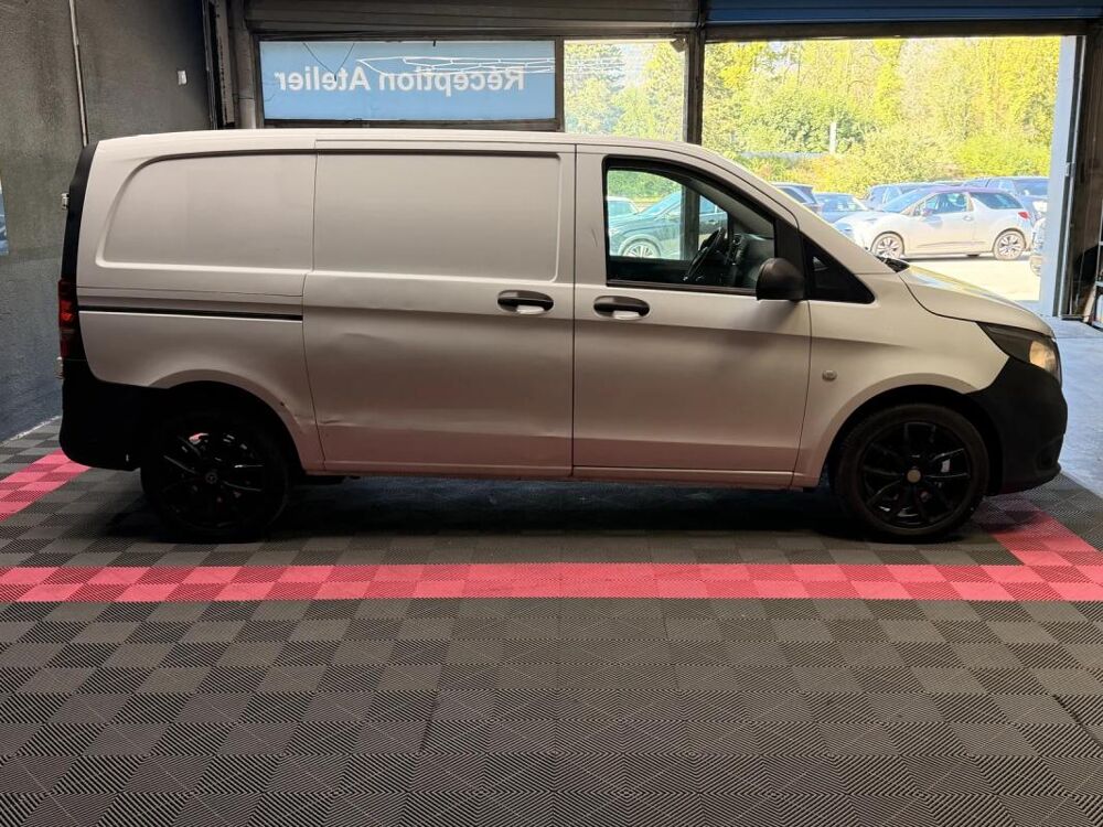 Vito Benz 114d 2.2CDI 136ch MOTEUR MERCEDES-SUIVI COMPLET Mercede 2016 occasion 73000 Chambery