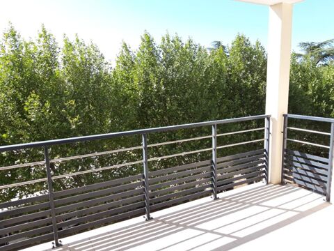   Appartement T2 avec terrasse et parking � Orange Appartement - 2 pi�ce(s) - 39 m�