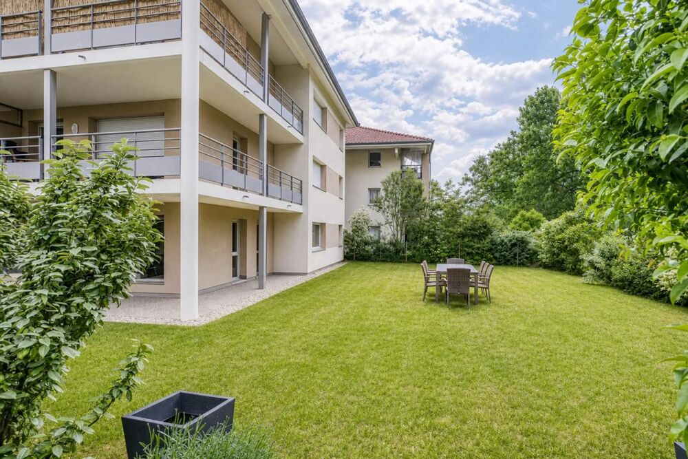 Idéal frontaliers T3 meublé avec jardin de 200 m Vetraz Monthoux