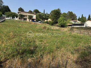 Vente Terrain Terrain constructible 913 m² dans un quartier résidentiel et au calme Auribeau sur siagne