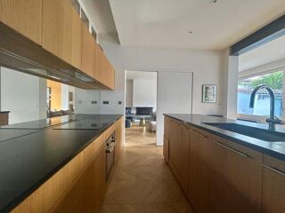  Maison  vendre 6 pices 230 m