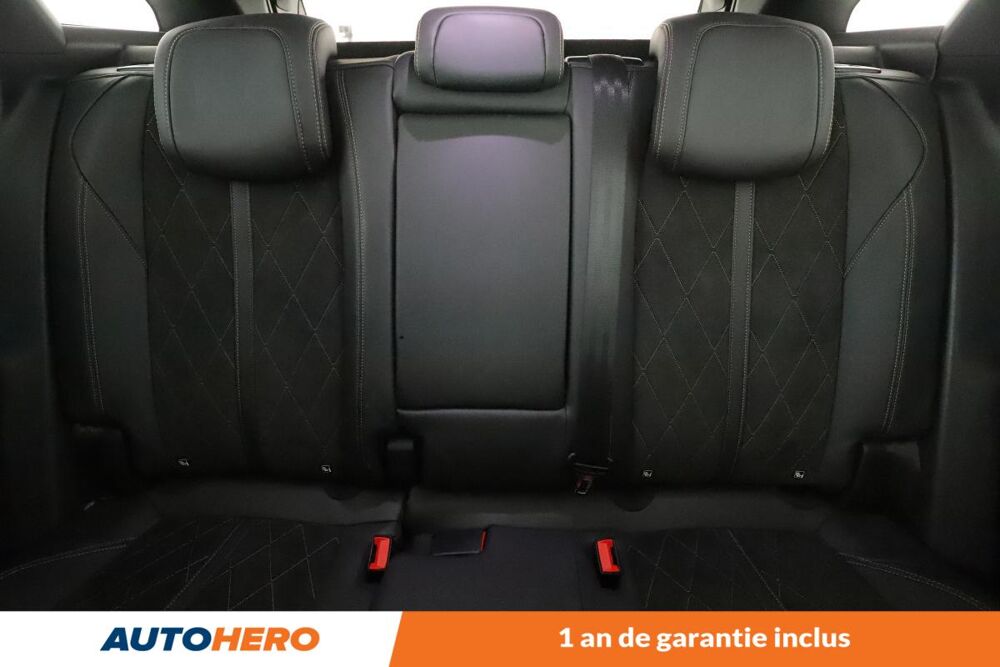 3008 2.0 Blue-HDi GT EAT8 180 ch 2018 occasion 92130 Issy-les-Moulineaux