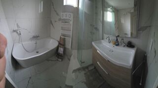  Appartement à louer 5 pièces 111 m² Garches