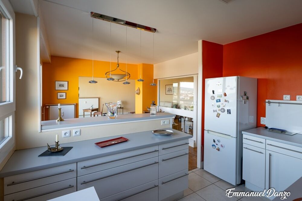 Vente Appartement Nancy – Appartement traversant 110 m² – 3 chambres – Dernier étage avec ascenseur Nancy