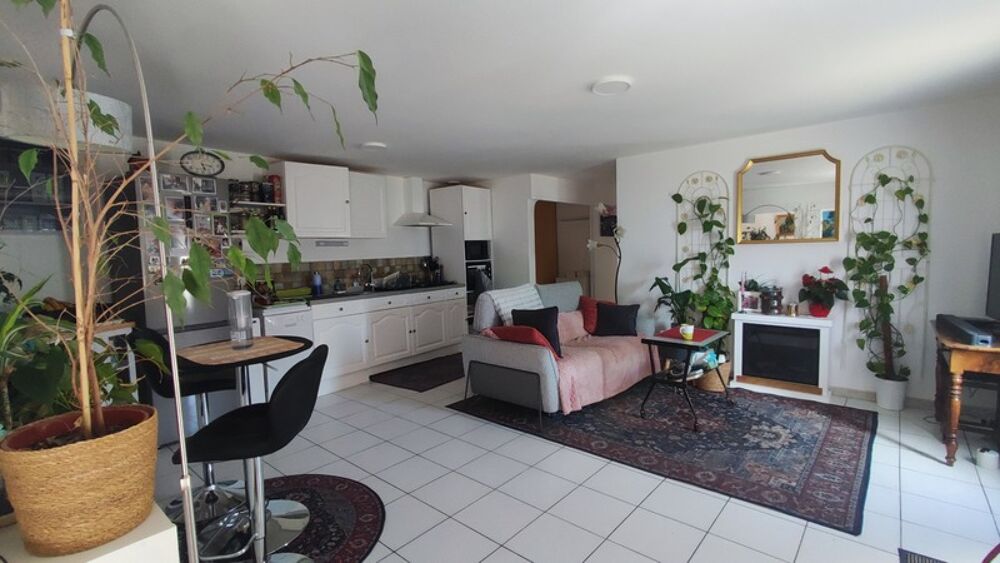 Maison plain pied 93 m2- 2 chambres- sans travaux- Loretz d'Argenton