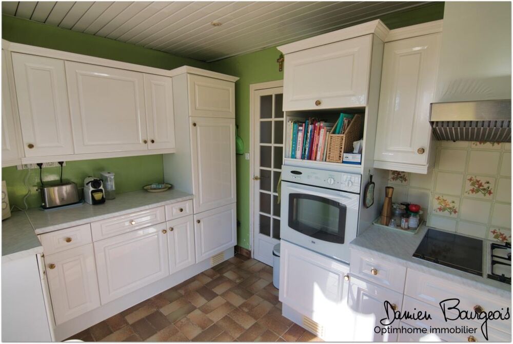 à vendre  Maison Saint-Genis-Pouilly (01630)
