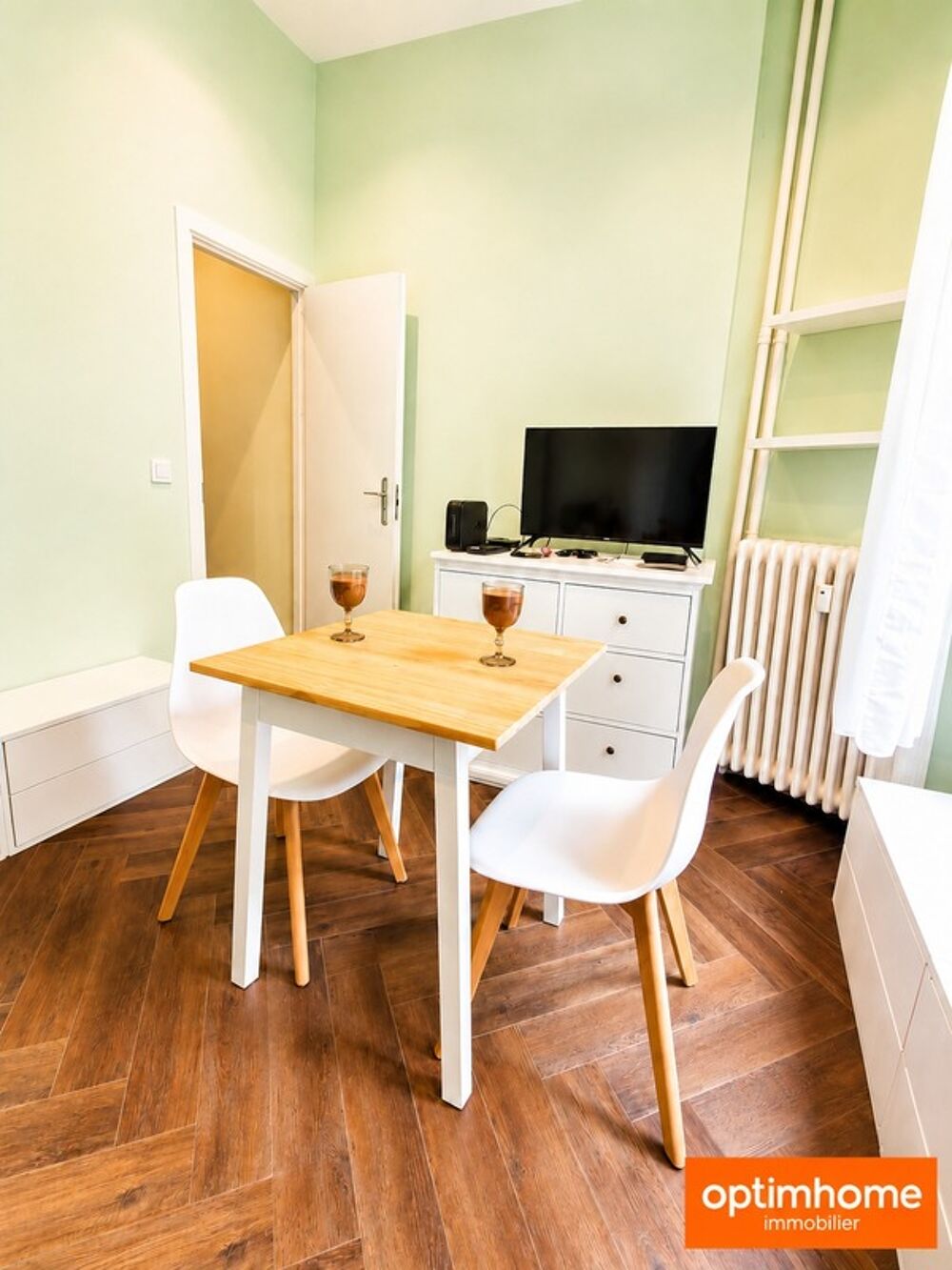 Vente Appartement Appartement à vendre NICE – Quartier des Musiciens - 2 pièces rénové de 27,07 m² – Immeuble Art Déco – Meublé Nice