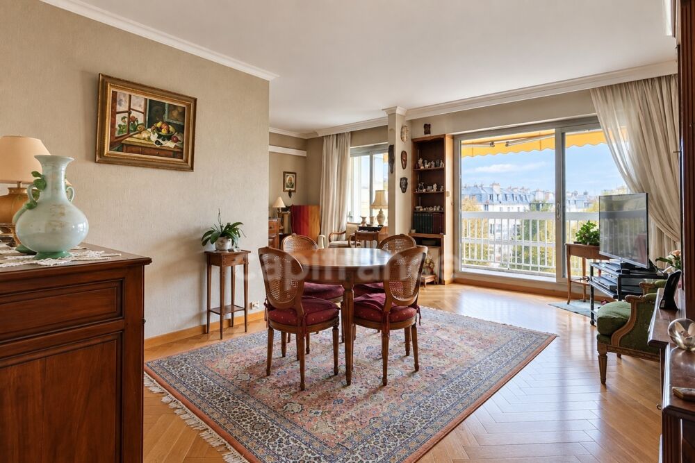 Vente Appartement PARIS 20e – CHARRONNE / PÈRE-LACHAISE – BEL APPARTEMENT FAMILIAL 4 PIECES AVEC VUE SUR LA TOUR EIFFEL Paris 20