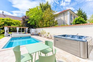  Villa � vendre 6 pi�ces 206 m�