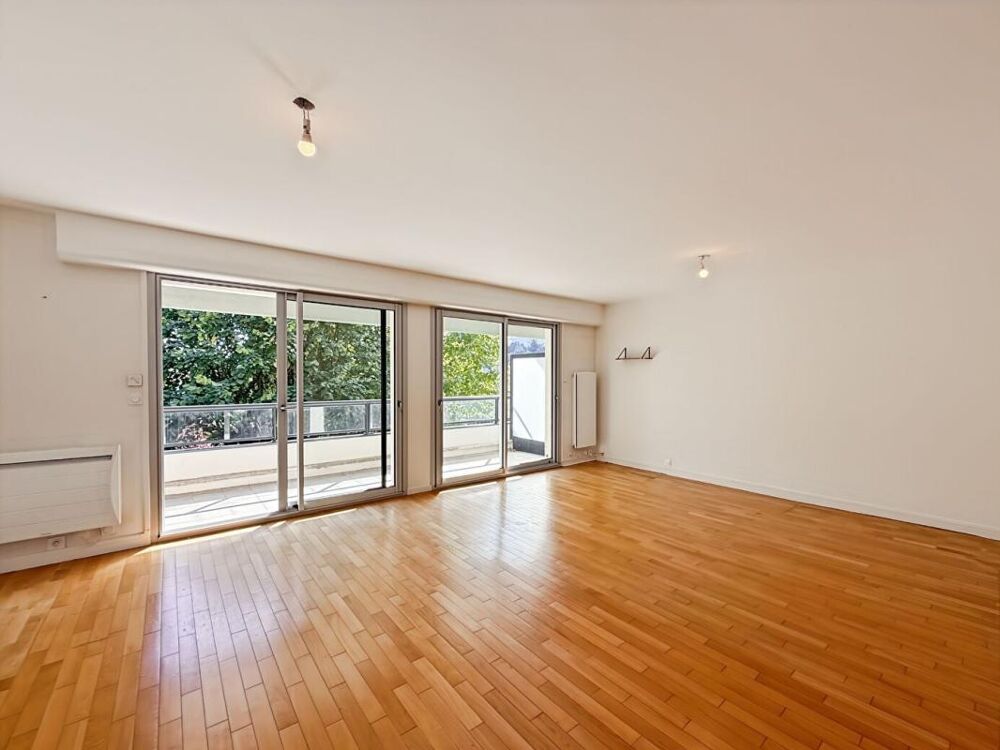 Vente Appartement Appartement Clermont-ferrand 3 pièce(s) 84 m2 - Grande terrasse au calme et sans vis à visb Clermont ferrand