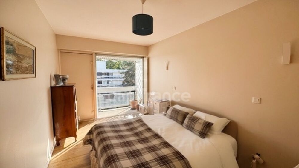 � vendre  Appartement Versailles (78000)