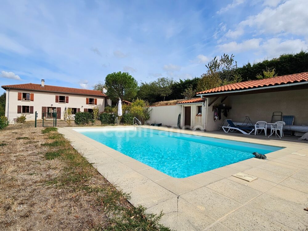 Vente Maison Maison à vendre 6 pièces avec Piscine et 17 919 m² de terrain COTTANCE (42) Cottance