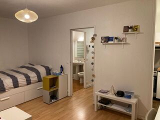  Appartement à louer 1 pièce 29 m²