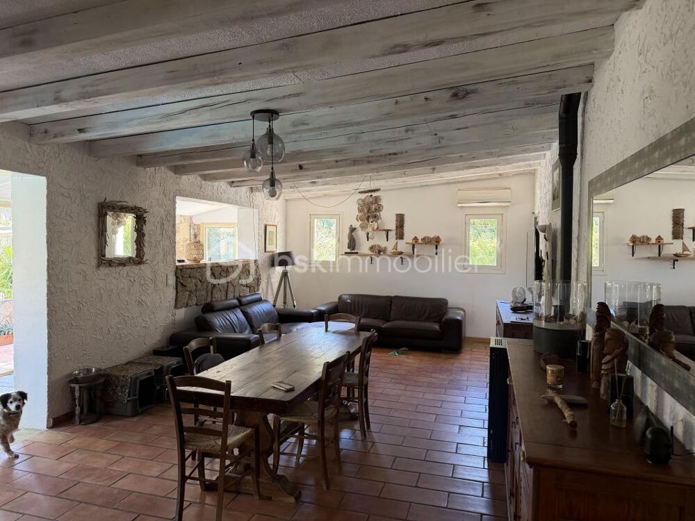 Maison provençale avec Piscine et beau terrain  Cavalaire-sur-Mer (Golfe de Saint-Tropez)