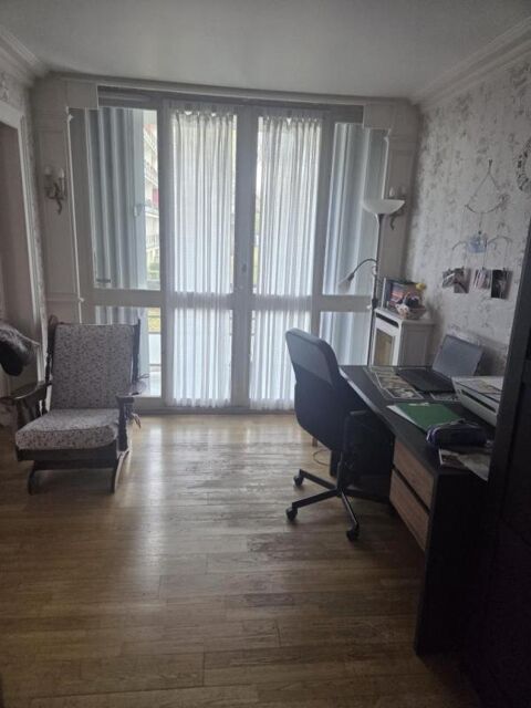  Appartement � louer 4 pi�ces 81 m�