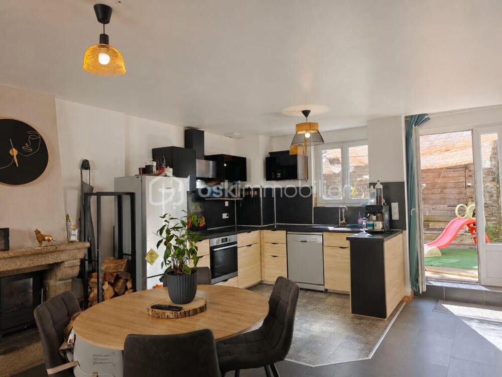 Vente Maison Maison de ville rénovée – 3 chambres – Terrasse et jardin – Saint-James Saint james