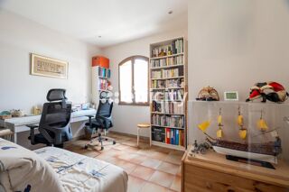  Maison � vendre 10 pi�ces 205 m�