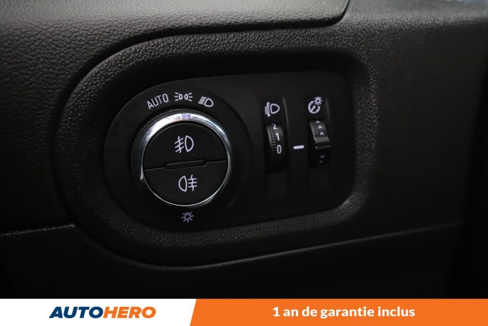 Grandland x 1.2 Turbo Edition 130 ch 2019 occasion 92130 Issy-les-Moulineaux