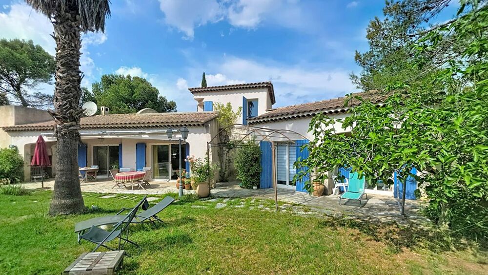 Vente Maison belle maison de 120 m² avec Piscine et DOUBLE GARAGE Le cannet des maures