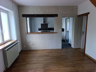 Location Maison Maison de 130m2 à louer sur Mehun-sur-Yèvre Mehun sur yevre