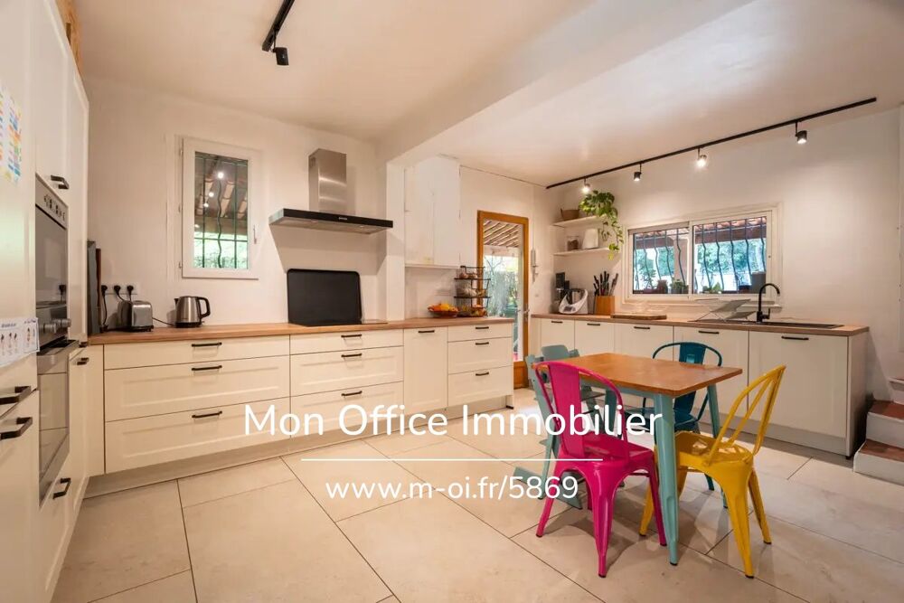 � vendre  Villa Aix-en-Provence (13100)