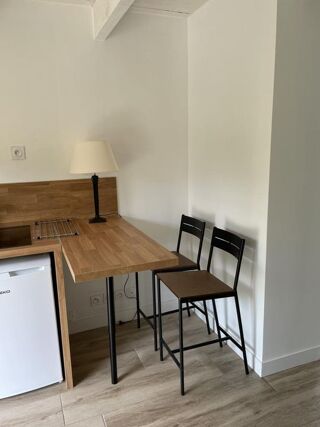  Appartement à louer 1 pièce 30 m²