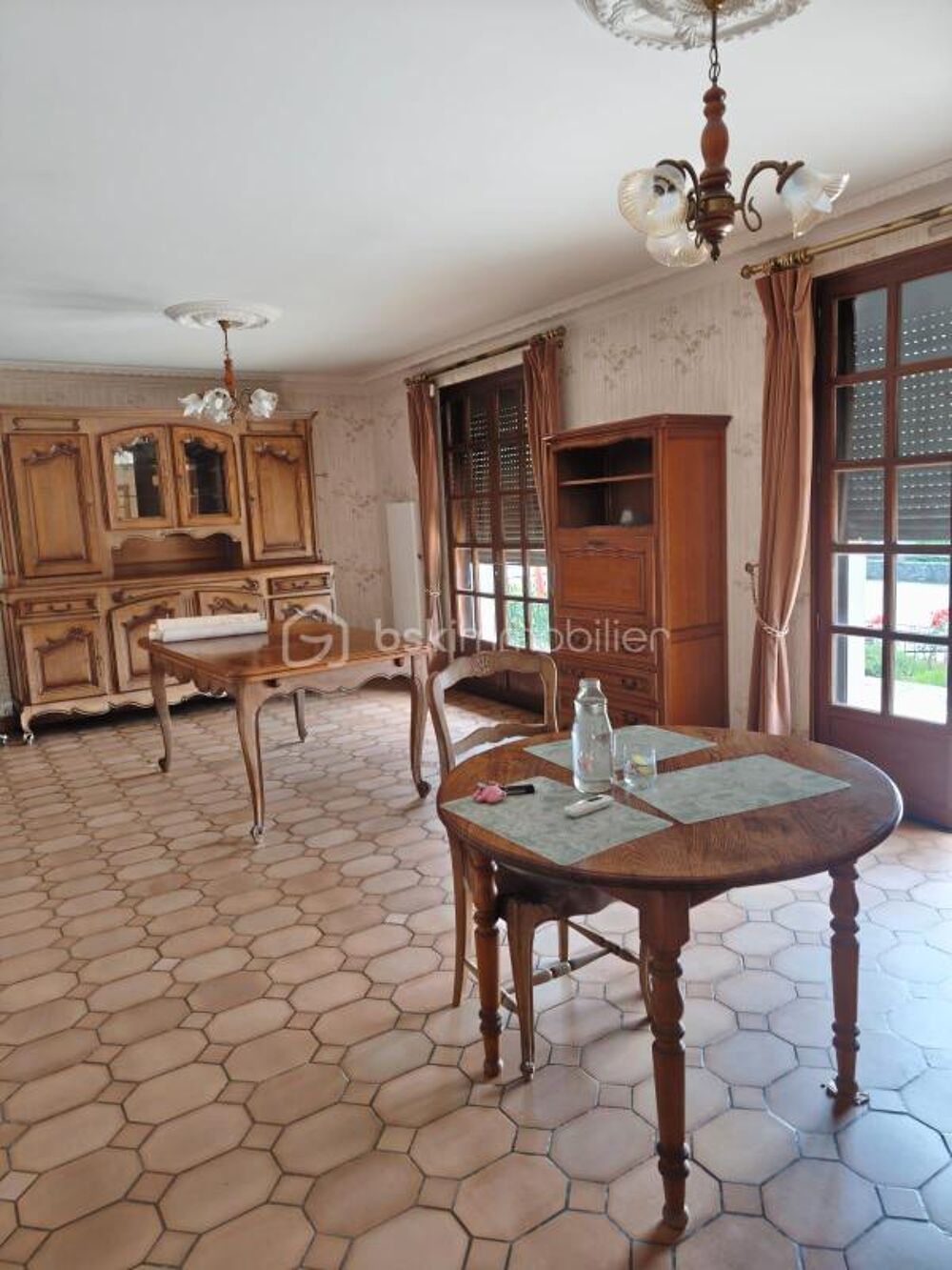 Maison sur sous sol complet - Marcillé-la-ville