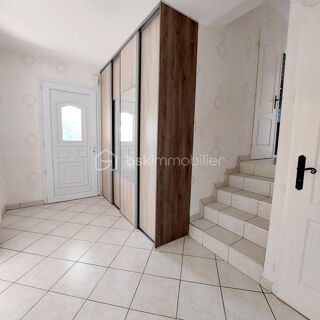  Maison à louer 4 pièces 94 m²
