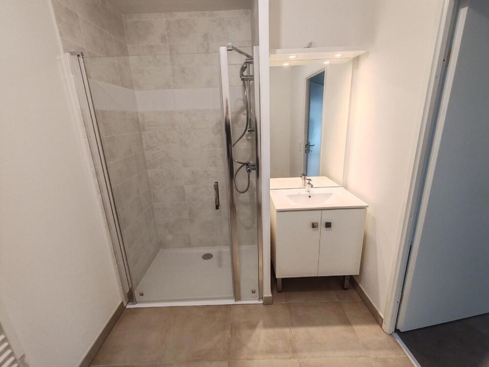 T2 avec balcon et parking à Amiens