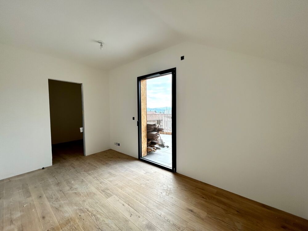 Vente Appartement À vendre – Appartement T4 attique de 89,60 m² au dernier étage à Reignier-Ésery (74) Reignier esery