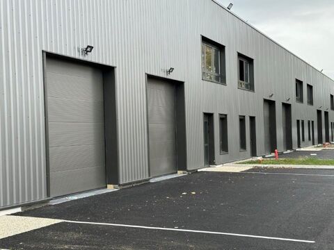   Local/bureau 230 m²à louer TIGNIEU JAMEYZIEU (38) 