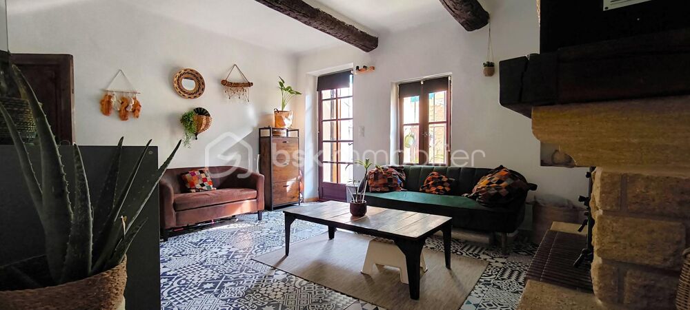 Vente Maison A vendre magnifique maison de village de 5 pièces, avec une dépendance en plus et une cour extérieur  , en plein centre du villa Mallemort