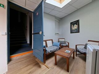  Immeuble à vendre 9 pièces 307 m²