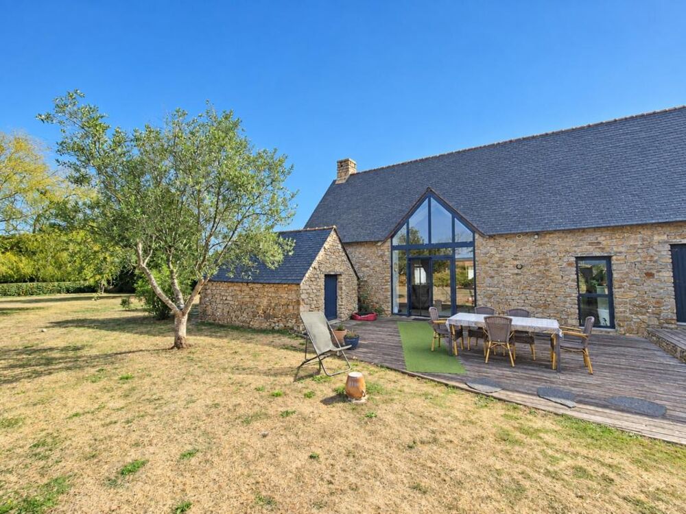 Vente Maison SAINT-LYPHARD. Belle chaumière de caractère de 188m2 sur 2964m2 de terrain Saint lyphard