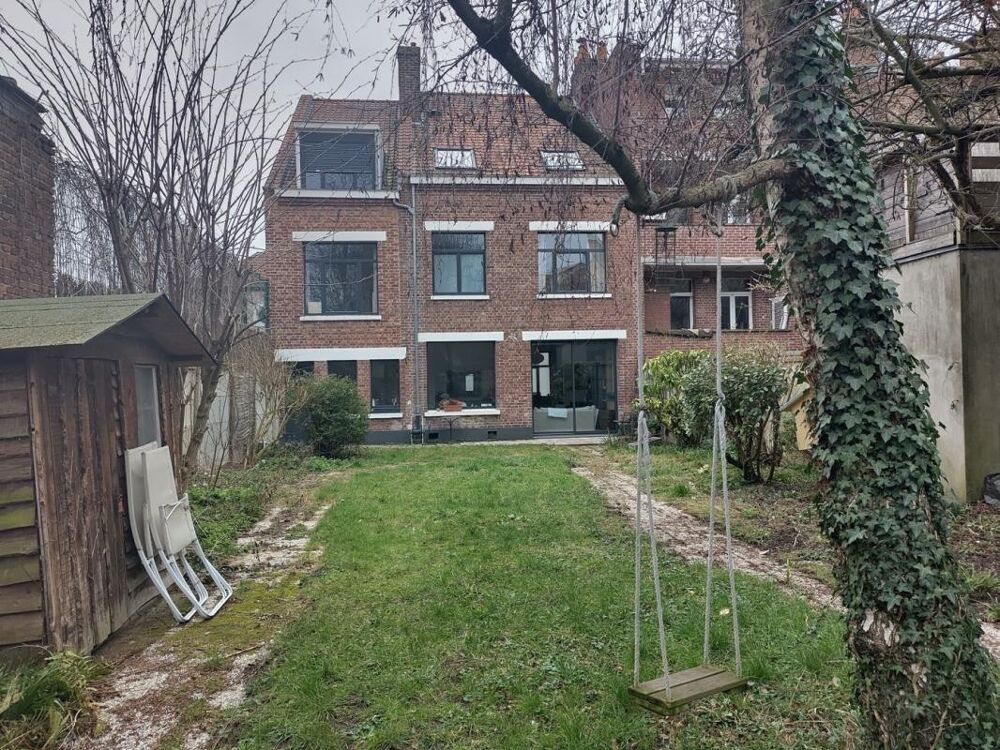 Superbe maison 200m² avec jardin de 250m²