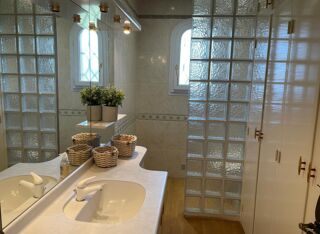  Maison � vendre 10 pi�ces 400 m�