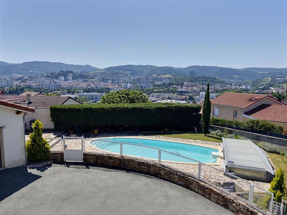 Unieux 42240 maison individuelle des années 70 sur sous sol complet 131m² habitables 4 chambres 3 garages 1 piscine sur 1190m² d