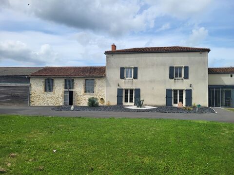   Maison à vendre 9 pièces AIRVAULT (79) Terrain clos 1208 m² Maison - 9 pièce(s) - 190 m²
