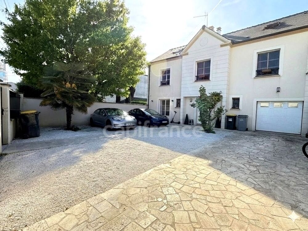 Maison familiale récente 155 m2 - terrain 1200 m2 - forte potentiel