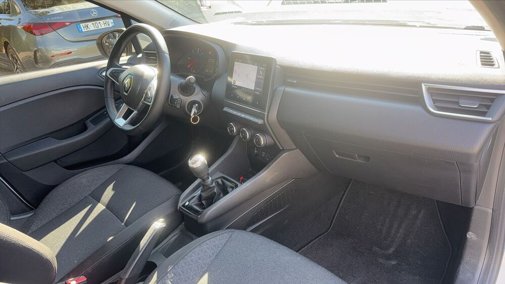 Clio 1.5 Blue dCi 100 Business 2022 occasion 69130 Ecully