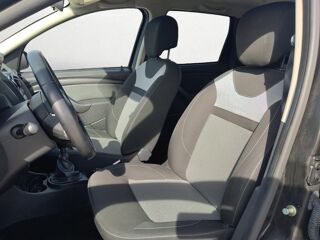 Duster 1.5 dCi 110ch Black Touch 2017 4X2 2017 occasion 18600 Sancoins