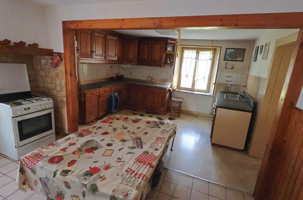 Vente Maison VENTE EN VIAGER OCCUPÉ – MAISON 120 m² AVEC JARDIN ET GARAGE Cornimont